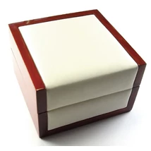 Karpereces/Órás doboz - Fa és krémszínű műbőr