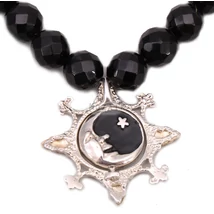 Kétoldalas Ezüst Nap és Hold Medál 12 Karátos Arannyal, Ónix Lánccal Kétoldalas Ezüst Nap és Hold Medál 12 Karátos Arannyal, Ónix Lánccal