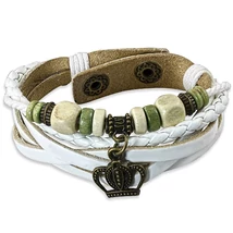 Divatos Multicolor Bőrkarkötő Korona Charm Medállal Divatos Multicolor Bőrkarkötő Korona Charm Medállal