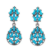 Különleges, Kézzel Készített Sterling Ezüst Fülbevaló Türkizzel Különleges, Kézzel Készített Sterling Ezüst Fülbevaló Türkizzel