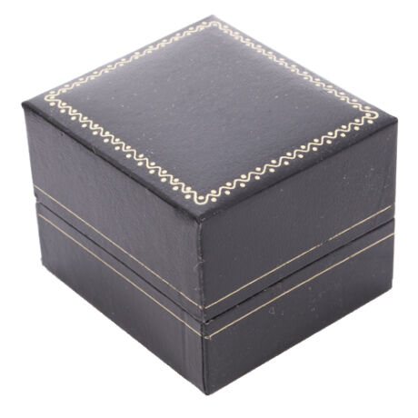 Gyűrűs doboz - Fekete műbőr arany csíkkal