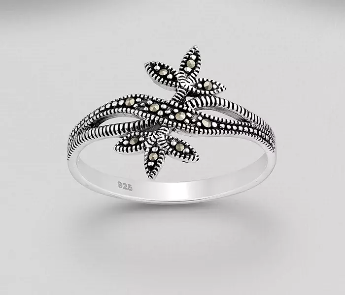 Sterling Ezüst Virágos Gyűrű Markazittal